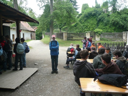 odpočinek pod Pernštejnem